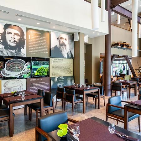 Kronwell Brasov Hotel Екстер'єр фото
