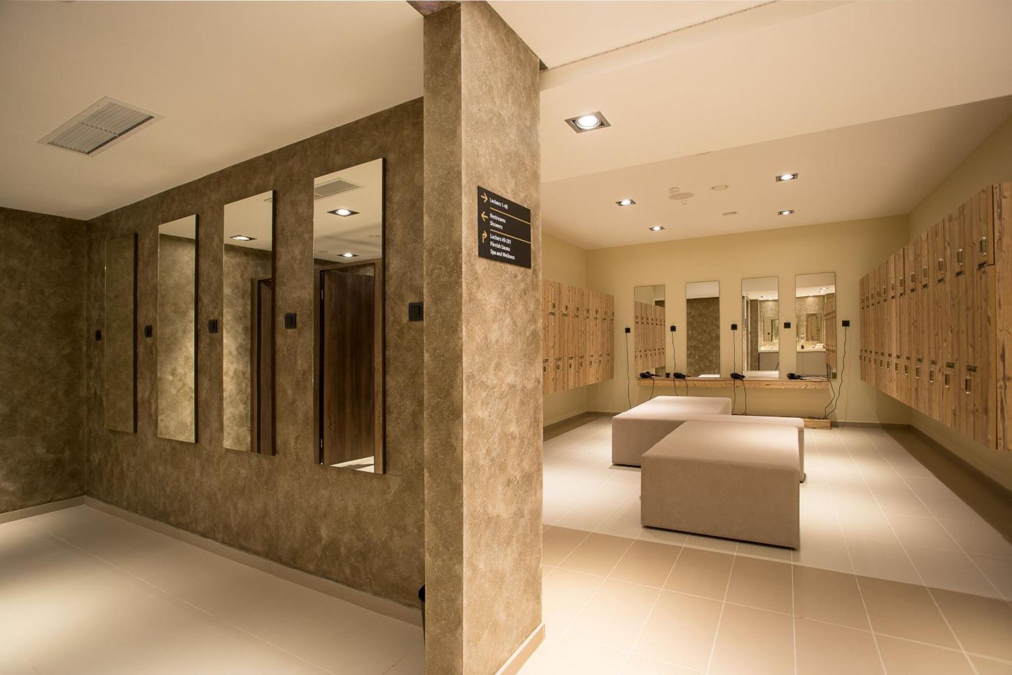 Kronwell Brasov Hotel Екстер'єр фото