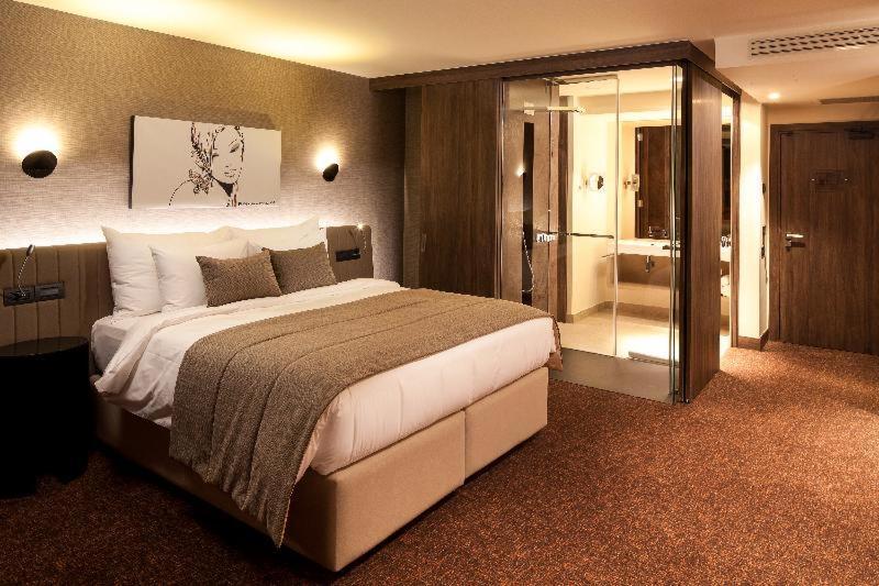 Kronwell Brasov Hotel Номер фото